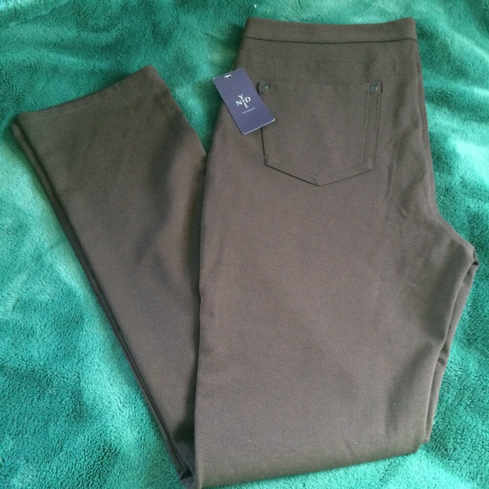 NYDJ Lift Tuck Size 14 Brown 4 Pocket NWOT Style #11466.